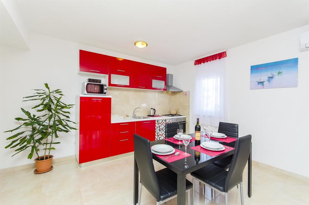 Apartments Branka Trogir Extérieur photo