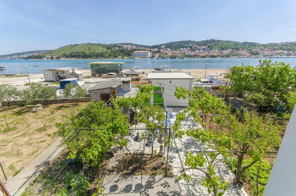 Apartments Branka Trogir Extérieur photo