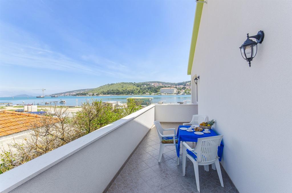 Apartments Branka Trogir Extérieur photo
