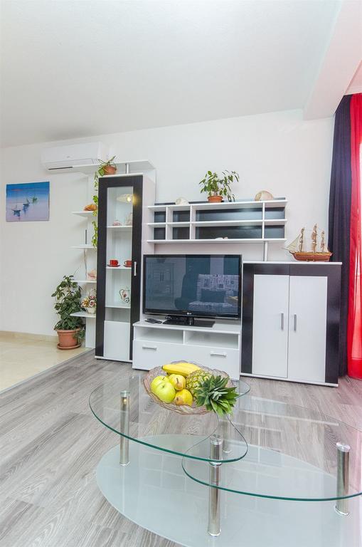 Apartments Branka Trogir Extérieur photo