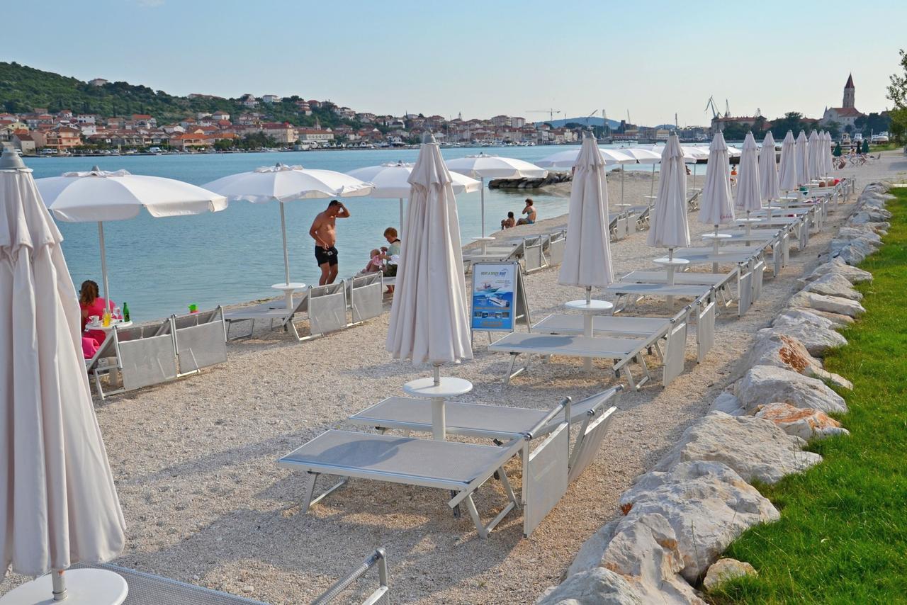 Apartments Branka Trogir Extérieur photo